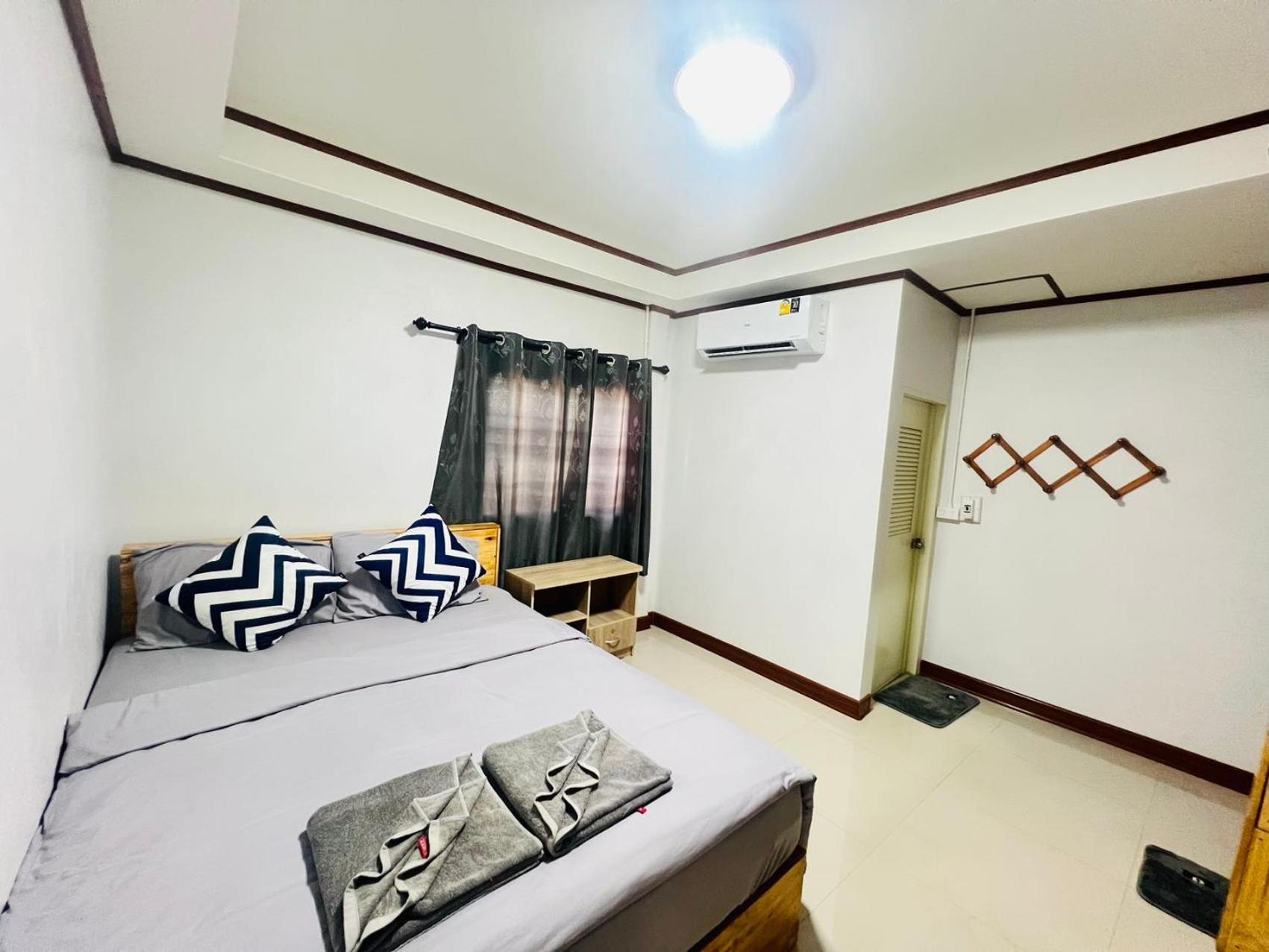Lungwang Guest House Ban Rak Thai Экстерьер фото