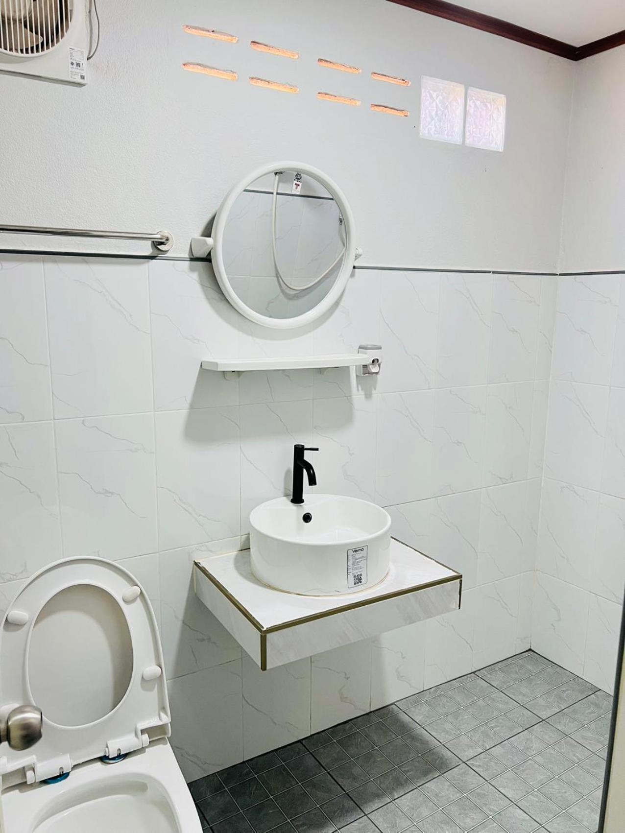 Lungwang Guest House Ban Rak Thai Экстерьер фото