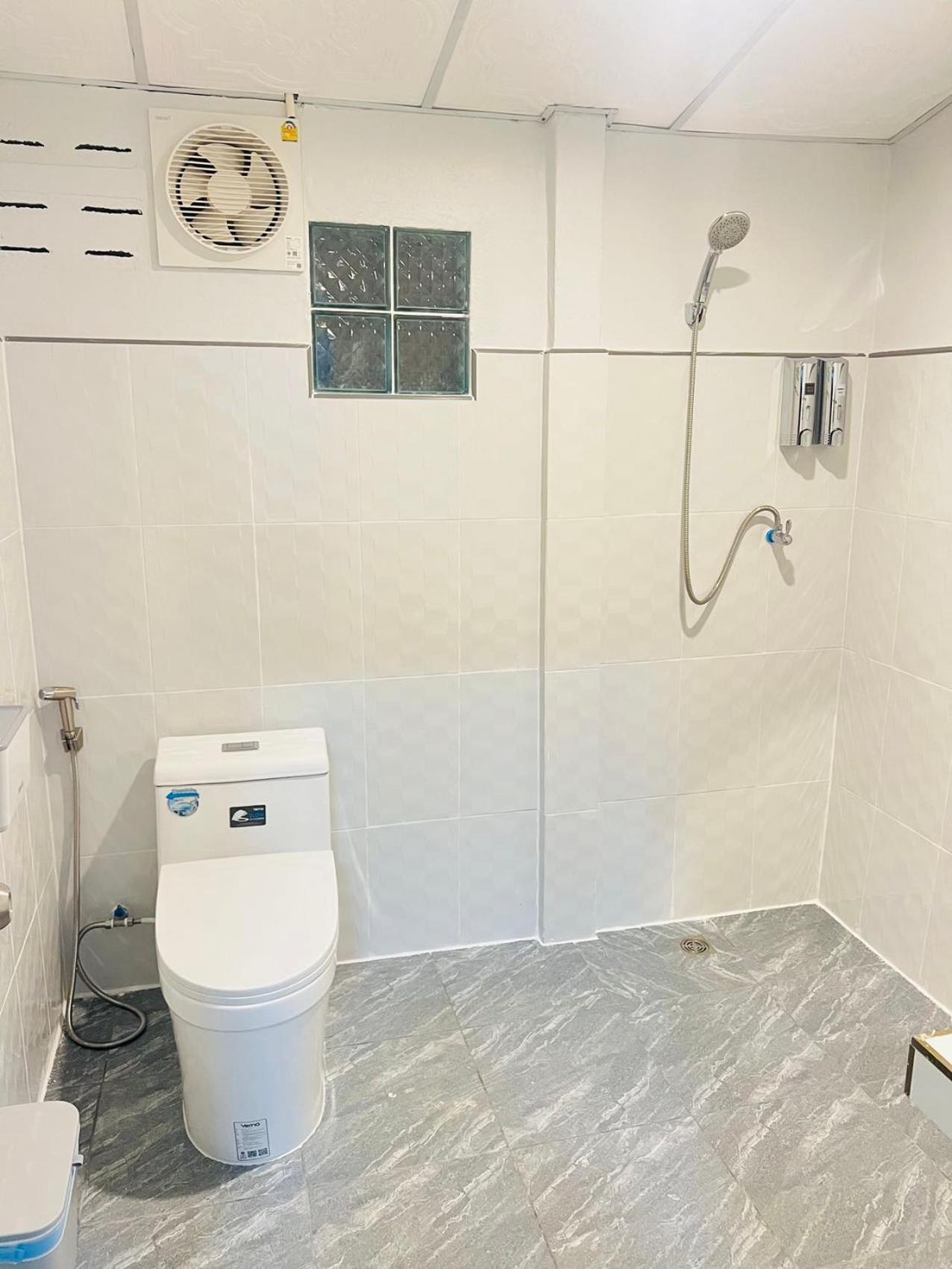 Lungwang Guest House Ban Rak Thai Экстерьер фото