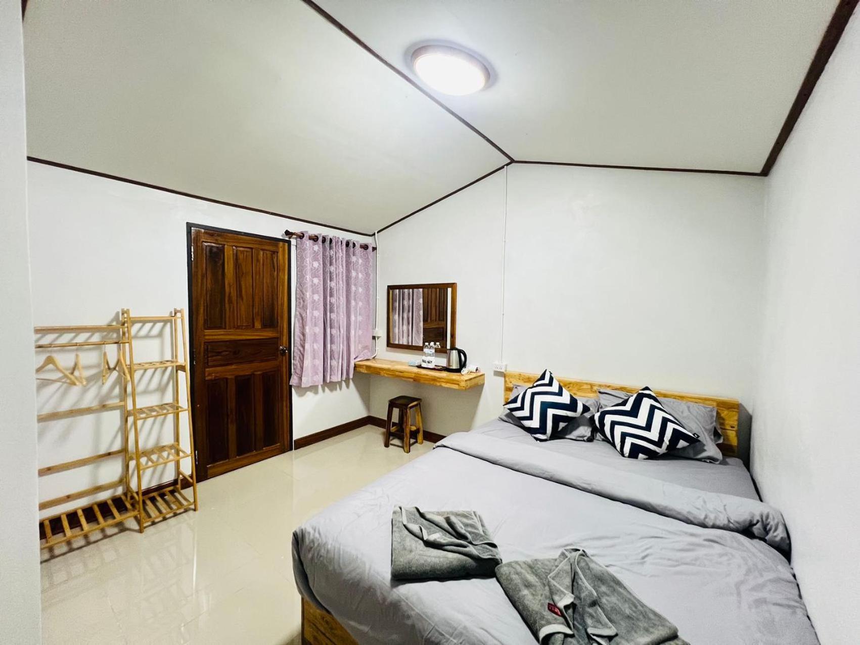 Lungwang Guest House Ban Rak Thai Экстерьер фото