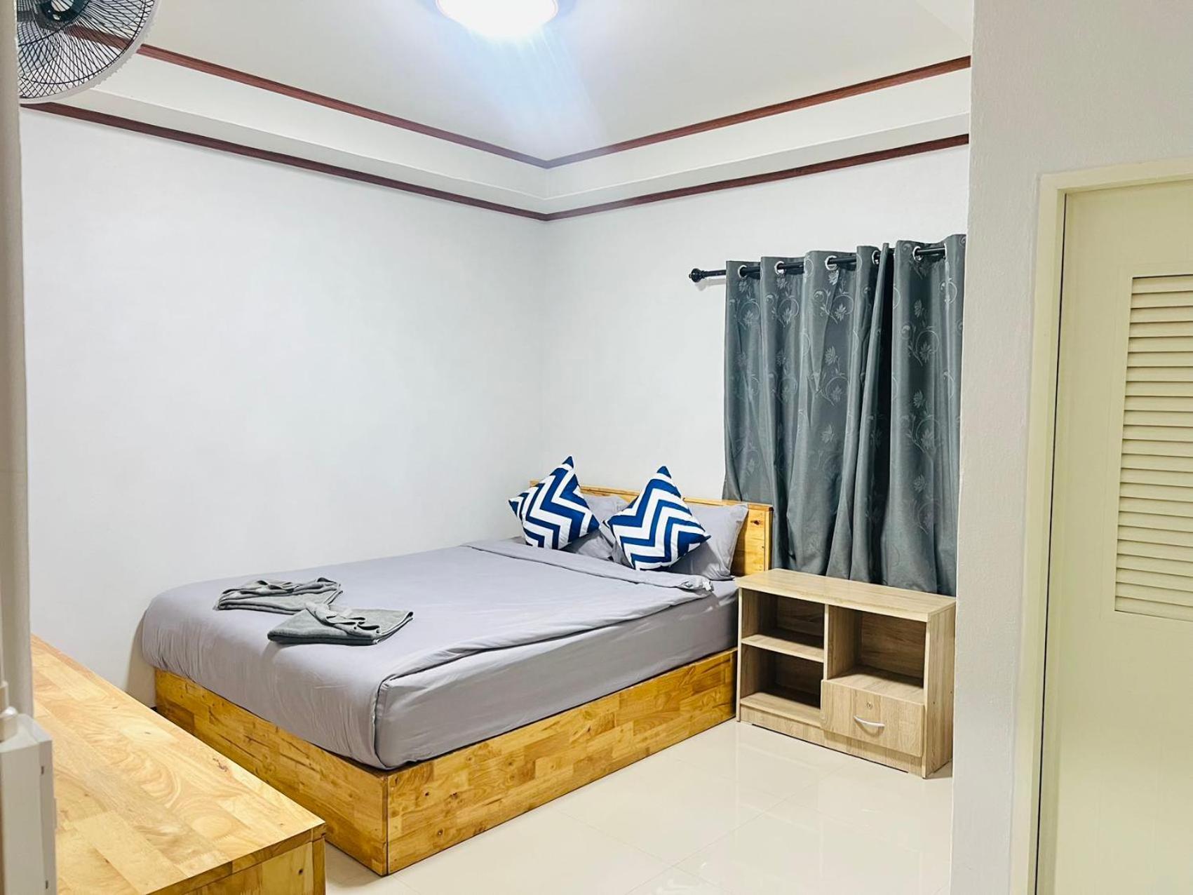 Lungwang Guest House Ban Rak Thai Экстерьер фото